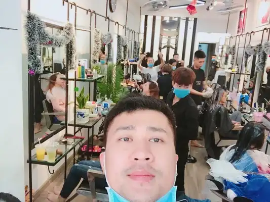 Guy Hair Studio